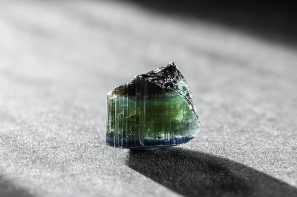 Découvrez les bijoux de lithothérapie en pierre spécial Verseau