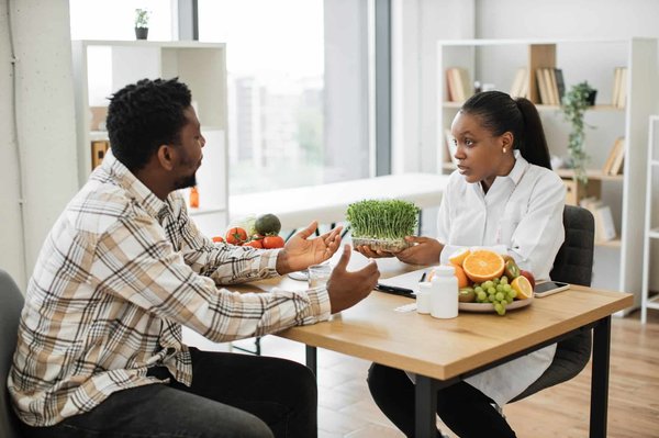 Réserver un nutritionniste en ligne : consultez plusieurs profils